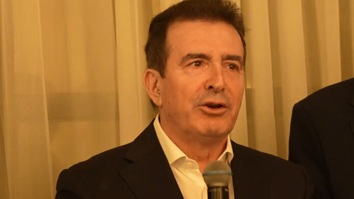 Χρυσοχοΐδης στο Περιστέρι: «Δεν θα επιστρέψουμε στην κρίση και τη χρεοκοπία» – Πολιτικό μήνυμα σταθερότητας για τις εκλογές του 2027