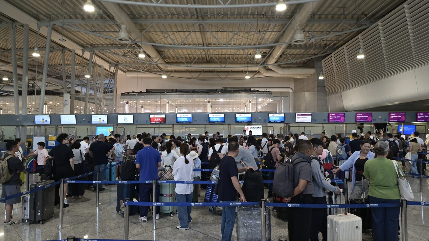 ΔΑΑ: Ιστορικό ρεκόρ επιβατικής κίνησης τον Αύγουστο, ξεπέρασε τα 4 εκατ. επιβάτες