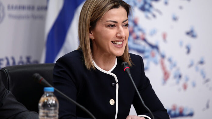 Ειρήνη Αγαπηδάκη από τη Θράκη: Προληπτικές εξετάσεις και κατ’ οίκον φροντίδα σε Μύκη και Τοξότες
