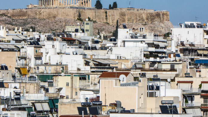 Πρόγραμμα «Ανακαίνιση Κατοικίας»: Ποιοι δικαιούνται επιδότηση έως 46.000 ευρώ