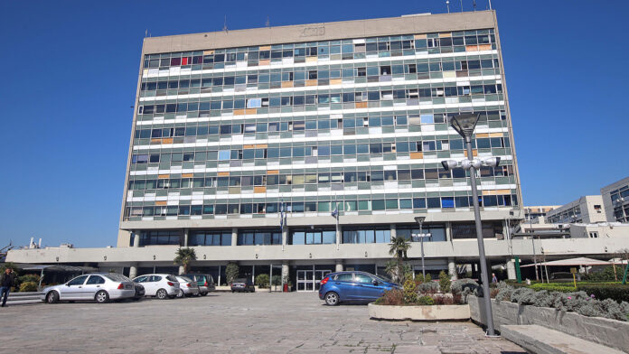 ΑΠΘ: Ξήλωσαν το σύστημα ελεγχόμενης εισόδου στις φοιτητικές εστίες
