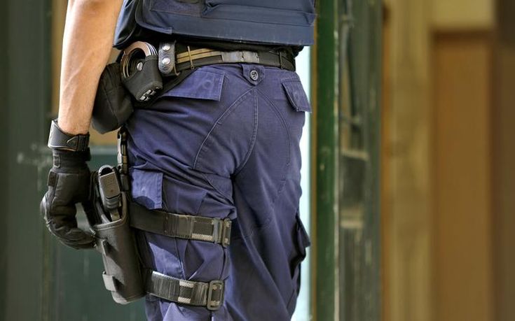 Ηράκλειο: Παρίστανε τον αστυνομικό σε πραγματικούς αστυνομικούς κατά τον έλεγχο σε ταβέρνα – Οι θαμώνες ενεπλάκησαν