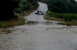 «Δεν μπόρεσα να σώσω τίποτα»: Πλημμύρισαν υπόγεια και καλλιέργειες στην Εύβοια, κατολισθήσεις – Απεγκλωβίστηκαν δύο τουρίστες