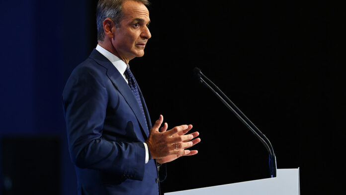 Κυριάκος Μητσοτάκης από τη ΔΕΘ: Ο κατώτατος μισθός θα ξεπεράσει τα 950 ευρώ το 2027 – Στόχος τα 1.000 ευρώ το 2028