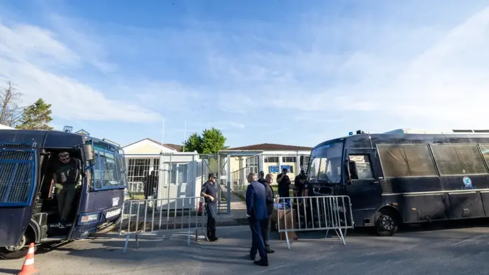 Δίκη για τα Τέμπη: Οι συγγενείς των θυμάτων επιστρέφουν στο βήμα τη Δευτέρα – Οι σημερινές συγκλονιστικές μαρτυρίες