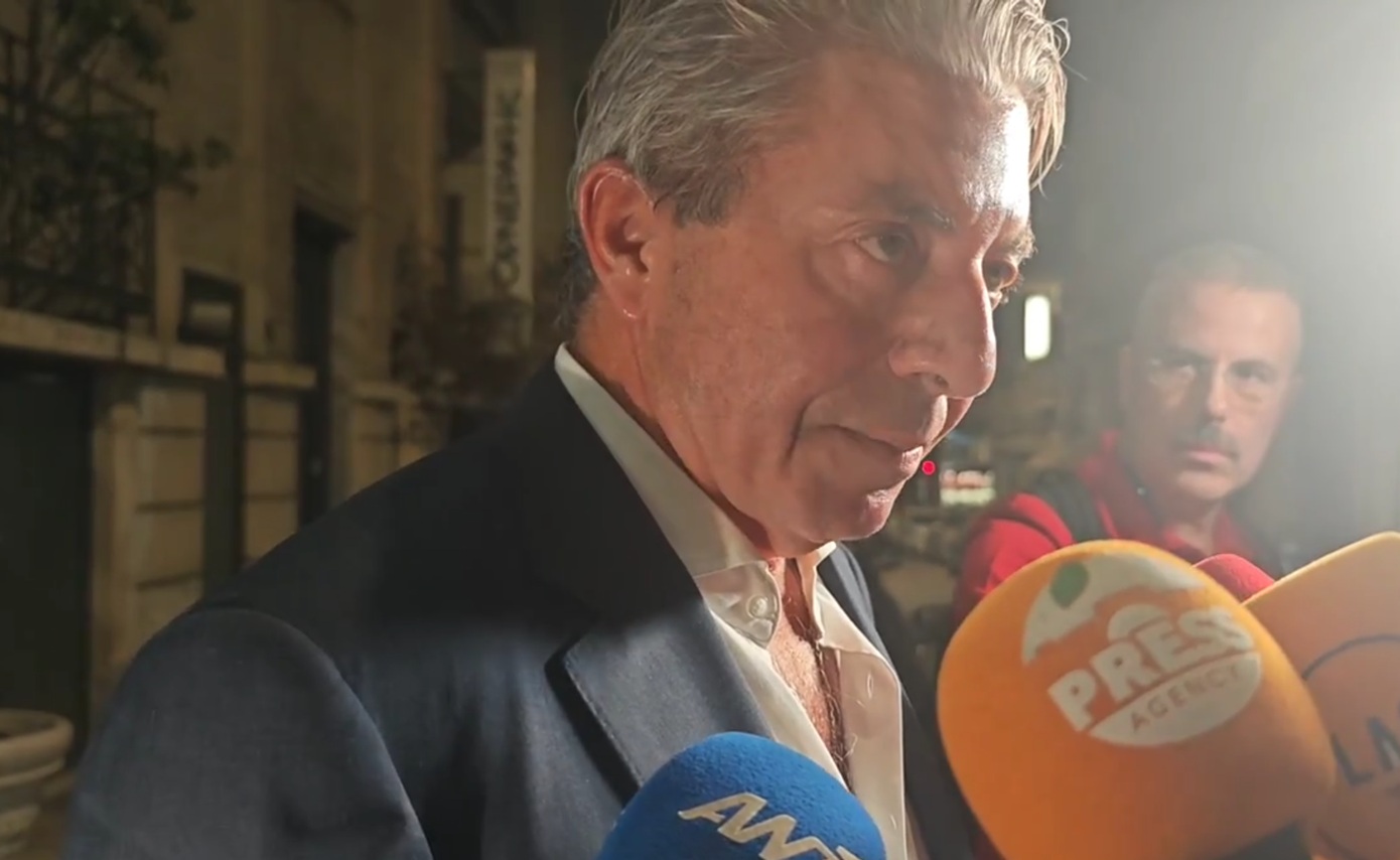 Γιώργος Μαζωνάκης: Η ιατροδικαστική θα δείξει αν υπάρχει σύνδεση – Τι δήλωσε ο δικηγόρος των γιατρών μετά την απελευθέρωσή τους
