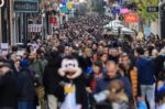 Ανεργία: Στο 7,4% μειώθηκε το ποσοστό τον Αύγουστο