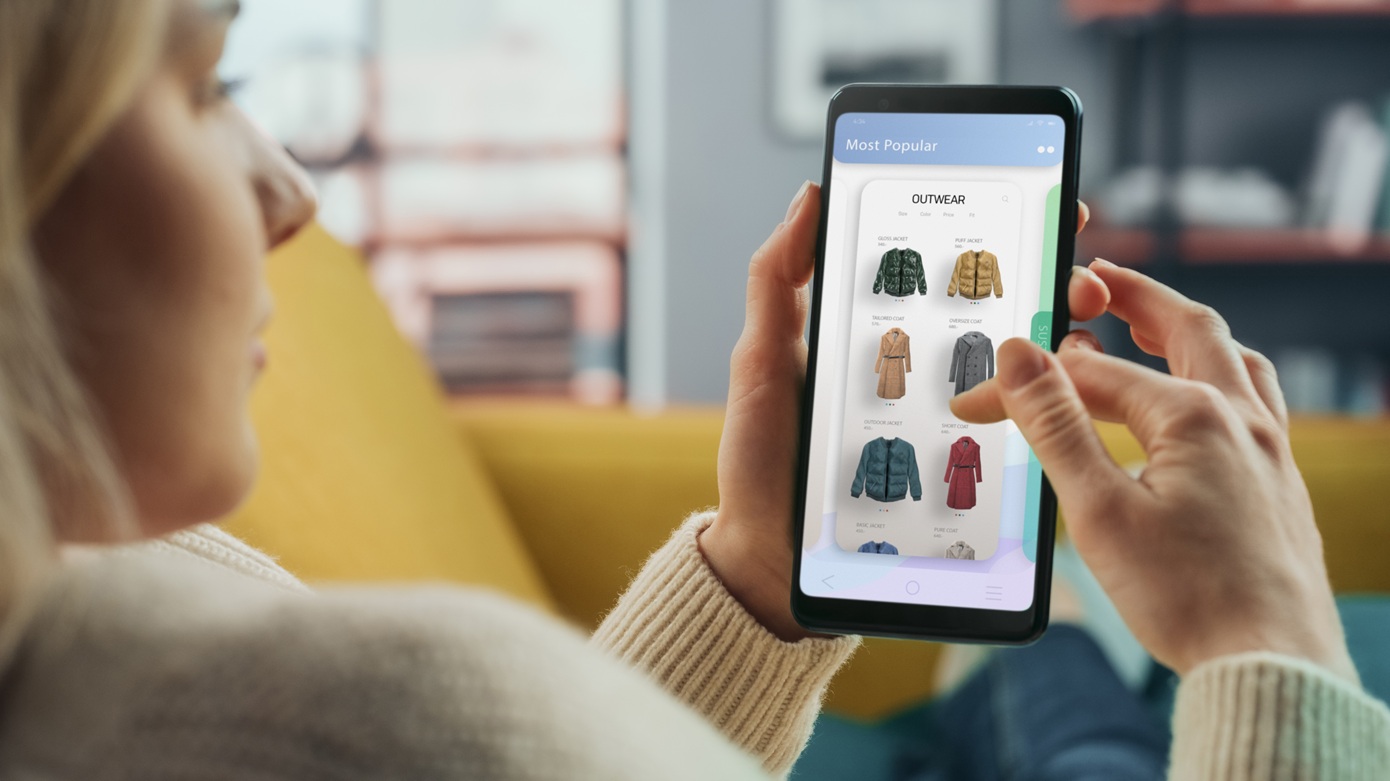 Online shopping στην Ελλάδα: Ποιοι αγοράζουν περισσότερο, τι επιλέγουν και πόσα ξοδεύουν