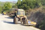 Εκτεταμένοι καθαρισμοί σε 90 χλμ. οδικού δικτύου της Π.Ε. Κορινθίας