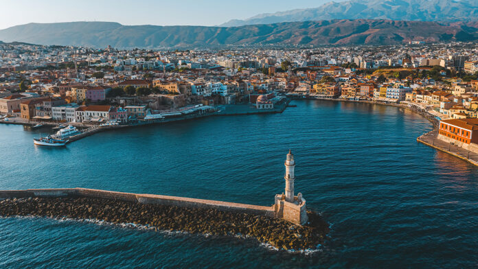 Ξενοδοχειακές επενδύσεις σε Κρήτη, Μήλο, Σαντορίνη και Ρόδο: Νέα projects