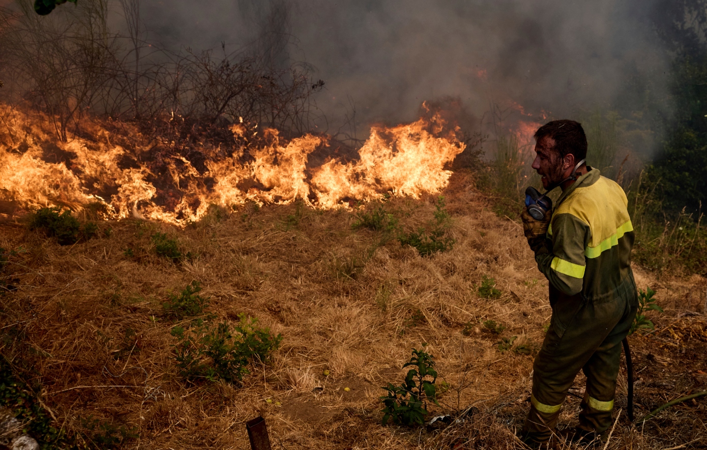 Φωτιά στη Ζάκυνθο: Κινητοποίηση της Πυροσβεστικής στα Ξύγκια – Επιχειρούν επίγειες δυνάμεις και 6 εναέρια