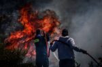 Φωτιά στην Κορινθία: Μεγάλη κινητοποίηση της Πυροσβεστικής στη Βελίνα