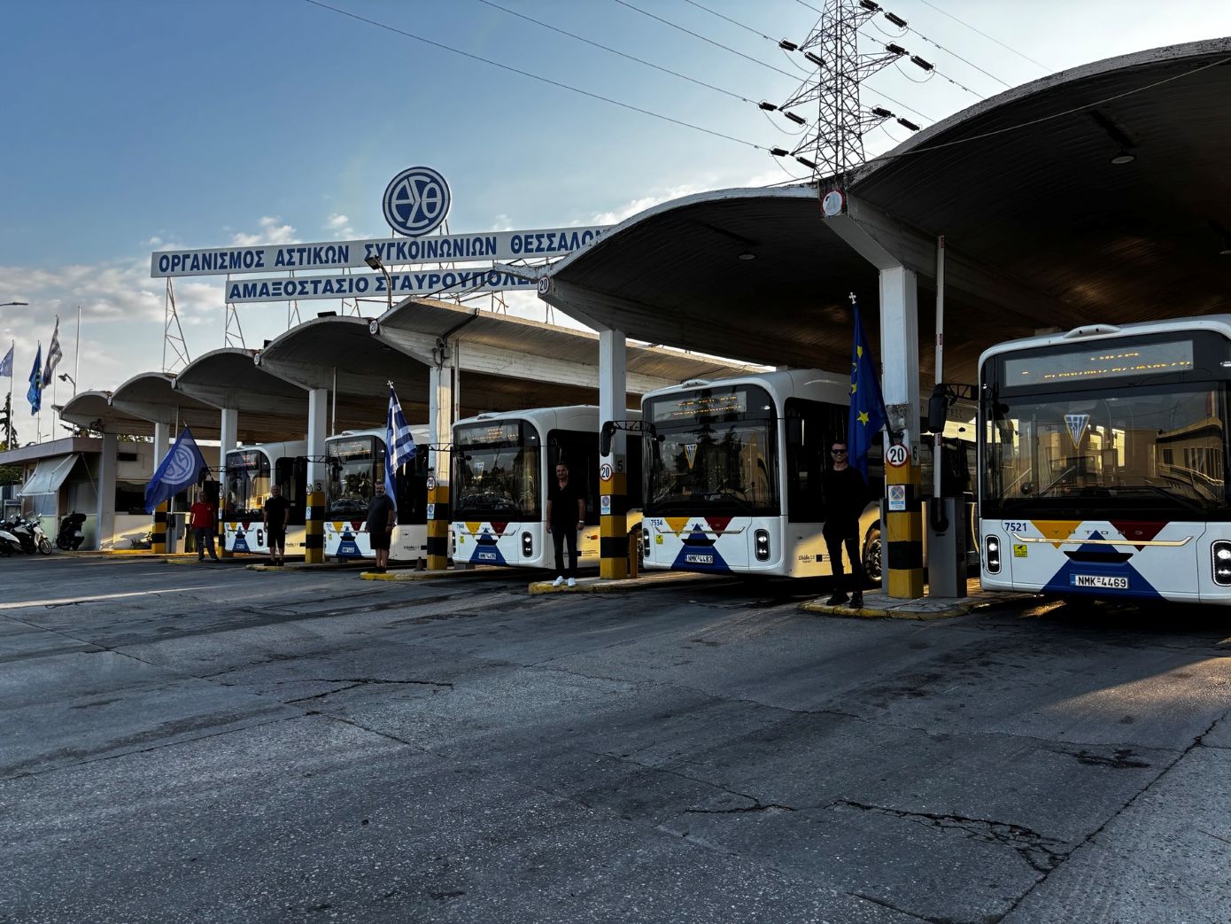 Τα 50 νέα ηλεκτρικά λεωφορεία του ΟΑΣΘ στους δρόμους της Θεσσαλονίκης