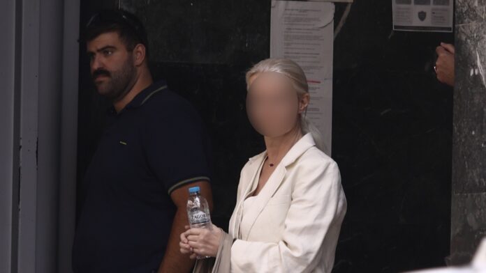 Γιώργος Μαζωνάκης: Έντονη αδιαθεσία ένιωσε η κατηγορούμενη γιατρός