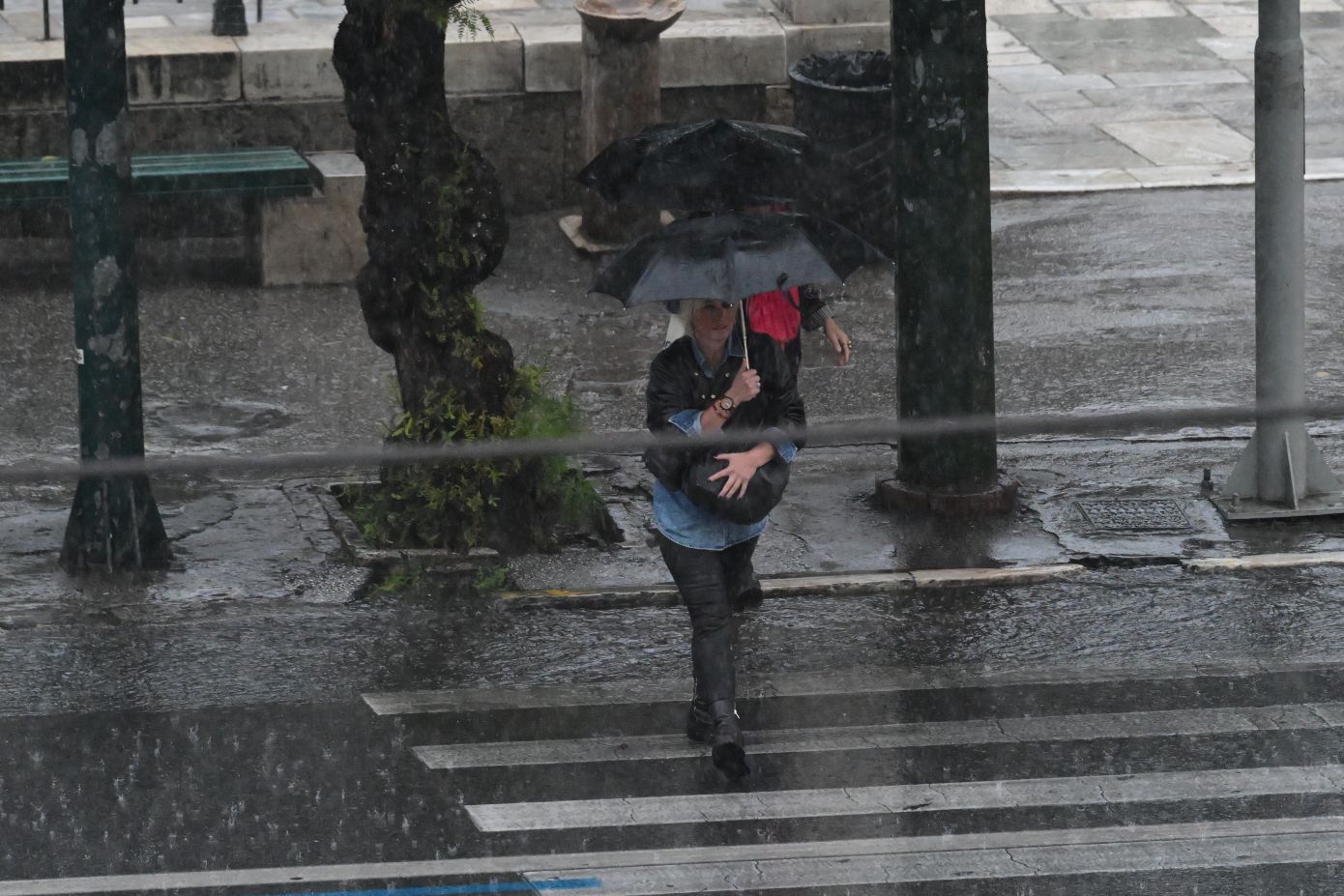 Άστατος ο καιρός όλη την εβδομάδα, σαν «προχωρημένο φθινόπωρο ή αρχές χειμώνα» – Προειδοποίηση του Μαρουσάκη για ισχυρούς βοριάδες