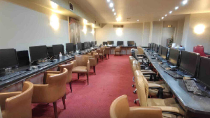 Αστυνομία: Έξι παίκτες παράνομων τυχερών παιγνίων στην Καλλιθέα στο δόκανο