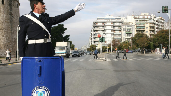 Θεσσαλονίκη: Κυκλοφοριακές ρυθμίσεις στο κέντρο ενόψει της ΔΕΘ – Τα μέτρα που ανακοίνωσε η Τροχαία