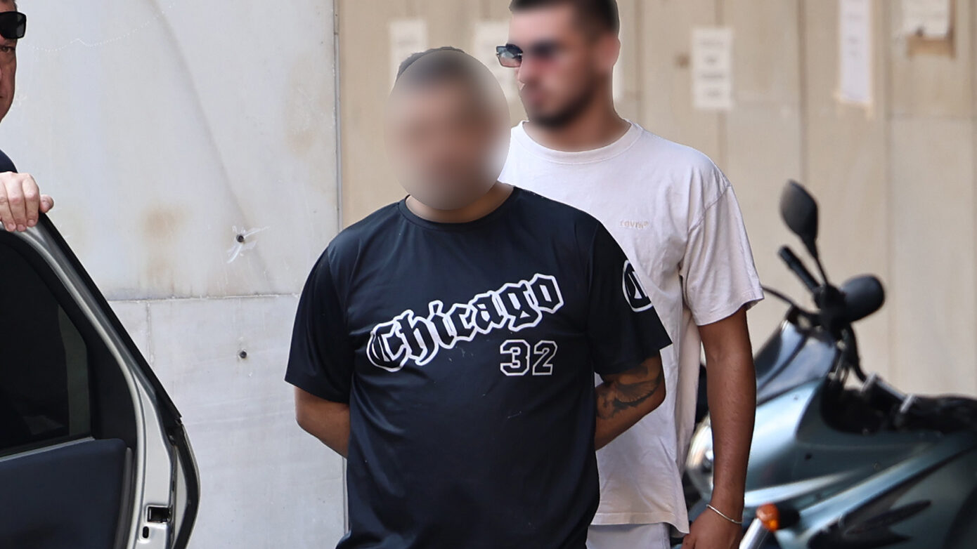 Κυψέλη: Ο 43χρονος αρνείται τη δολοφονία του βρέφους – Το βάρος στην 15χρονη κόρη και τα σκοτεινά σημεία