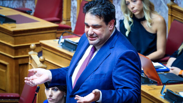 Νομοθετικές βελτιώσεις από Λιβάνιο για το νέο σύστημα επιλογής προϊσταμένων στη Βουλή