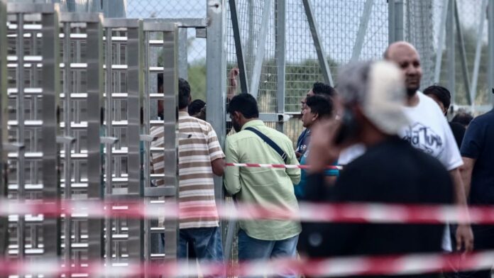 Σιντική Σερρών: Νέα ένταση στη Δομή, με μετανάστες να πετούν πέτρες κατά αστυνομικών