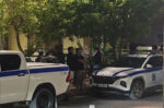 Νίκαια: Η Αστυνομία μπήκε στο διαμέρισμα όπου ο 49χρονος κρατούσε όμηρο τη σύζυγό του