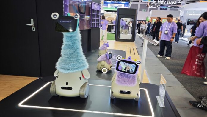 Cyber Pet της Ollobot: Σου κρατά συντροφιά και θέλει να σε καταλάβει