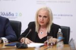 Μ. Παγώνη: Απαγορεύεται το μηχάνημα στο ιατρείο της Μ. Καρυστιανού και δεν χρησιμοποιείται από γιατρούς