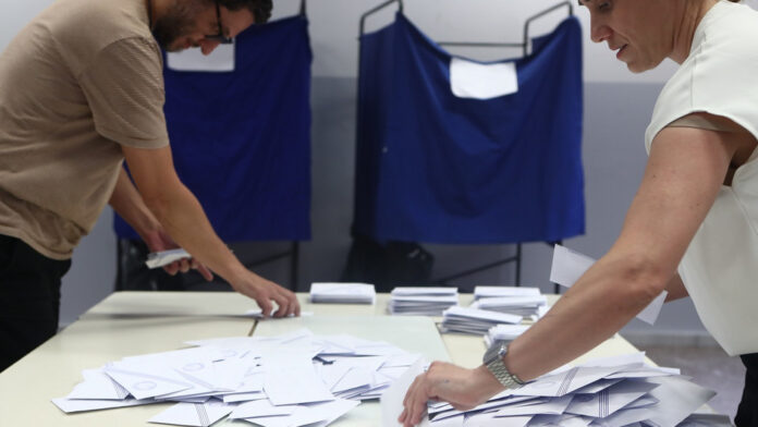 Νέα δημοσκόπηση: Το ποσοστό της Νέας Δημοκρατίας και η διαφορά της με την ΕΛΑΣ του Αλέξη Τσίπρα