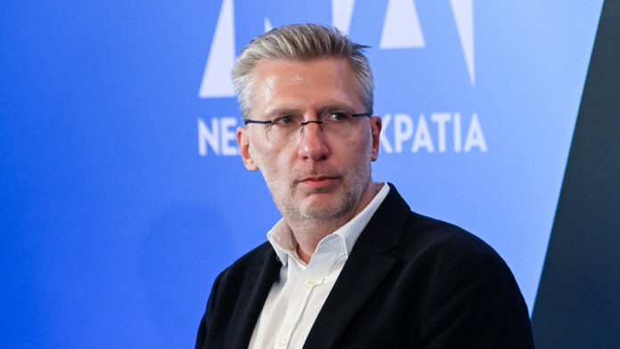 Άκης Σκέρτσος για ενδεχόμενη τρίτη θητεία Μητσοτάκη: «Η σταθερότητα δεν σημαίνει στασιμότητα» – Το μήνυμα από την κυβερνητική πορεία από το 2019