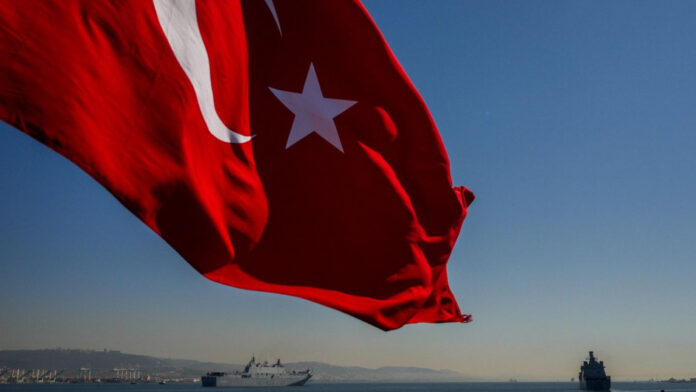 Η Άγκυρα ζητά «τήρηση υποχρεώσεων» από την Ελλάδα και δηλώνει παρουσία στην Ανατολική Μεσόγειο