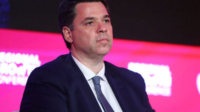Θ. Κοντογεώργης: Η ελληνική οικονομία δεν είναι φτερό στον άνεμο και θα στηρίξουμε τους συμπολίτες μας – Τι είπε για Σαμαρά