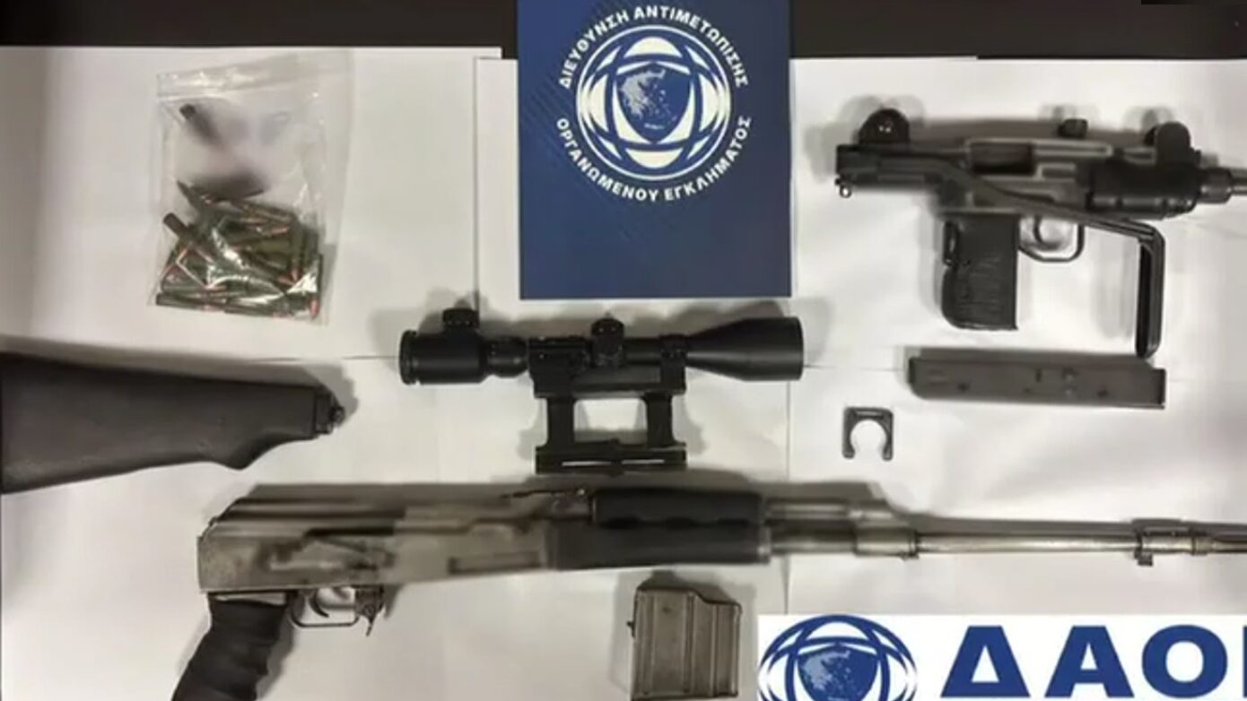 Αστυνομία απέτρεψε συμβόλαιο θανάτου μέλους της τουρκικής μαφίας με ελεύθερο σκοπευτή – Βρέθηκε όπλο με διόπτρα