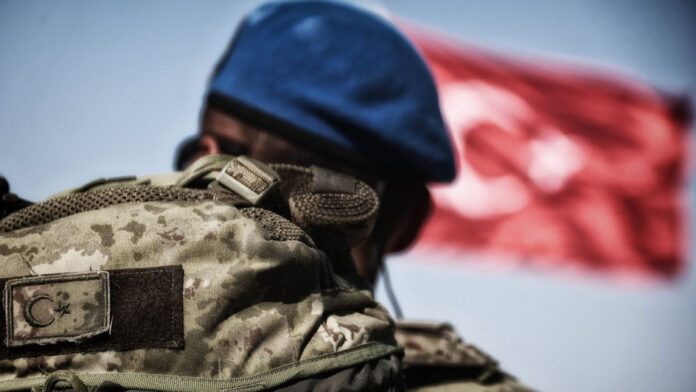 Αθήνα: Πώς αξιολογεί τη μετακίνηση Τούρκων κομάντος απέναντι από τη Σάμο