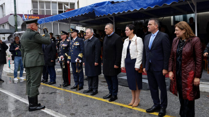 Λάρισα: Ο Δημήτρης Κουρέτας παρέστη στην παρέλαση της 28ης Οκτωβρίου