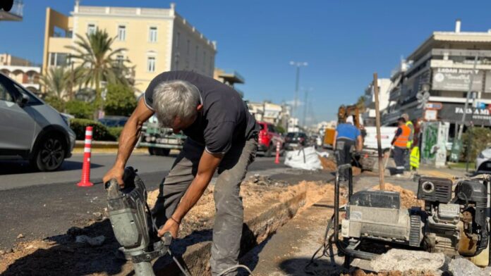 Δήμος Ελληνικού-Αργυρούπολης: Νέα φρεάτια υδατοσυλλογής σε Κύπρου και Φλέμινγκ, στη Γερουλάνου και σε άλλα 30 σημεία