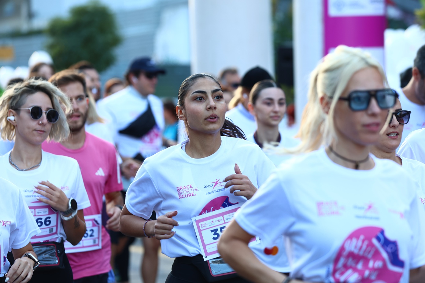 Greece Race for the Cure: Περισσότεροι από 58.000 συμμετείχαν στον αγώνα για τον καρκίνο του μαστού