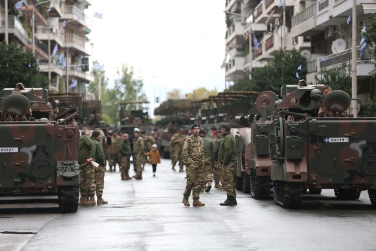28η Οκτωβρίου: Η μεγάλη στρατιωτική παρέλαση στη Θεσσαλονίκη σε ζωντανή μετάδοση