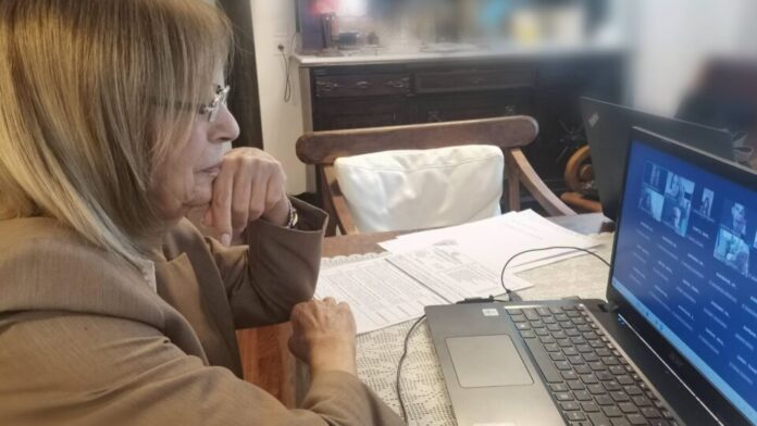 Περιφέρεια Κεντρικής Μακεδονίας: Συνεδρίασε με τηλεδιάσκεψη η Περιφερειακή Επιτροπή υπό την προεδρία της Νανάς Αηδονά