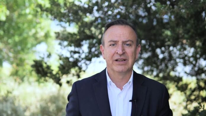 Δήμαρχος Ιωαννίνων: «Δεν γίνεται να αναλαμβάνουμε νέες υποχρεώσεις χωρίς τους αντίστοιχους πόρους»