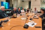 Πάρος: Συνάντηση του Κώστα Μπιζά με τη Λίνα Μενδώνη για την πολιτιστική κληρονομιά