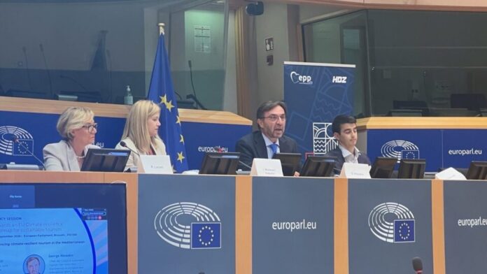 Περιφέρεια Κρήτης: Στις Βρυξέλλες το τελικό συνέδριο του NaTour4CChange για τον βιώσιμο τουρισμό