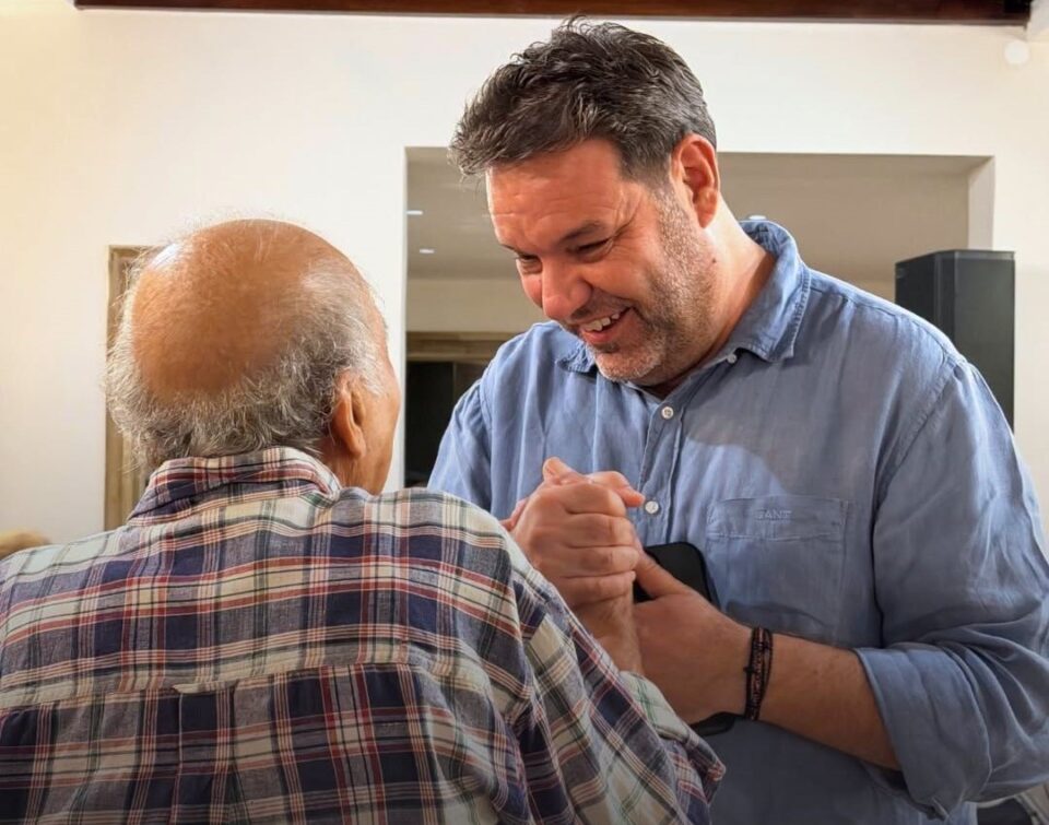 Ρόδος: Ο Αλέξανδρος Κολιάδης για τα ΚΑΠΗ – «Αυτές οι αγκαλιές και τα χαμόγελα δεν ανταλλάσσονται με τίποτα!»