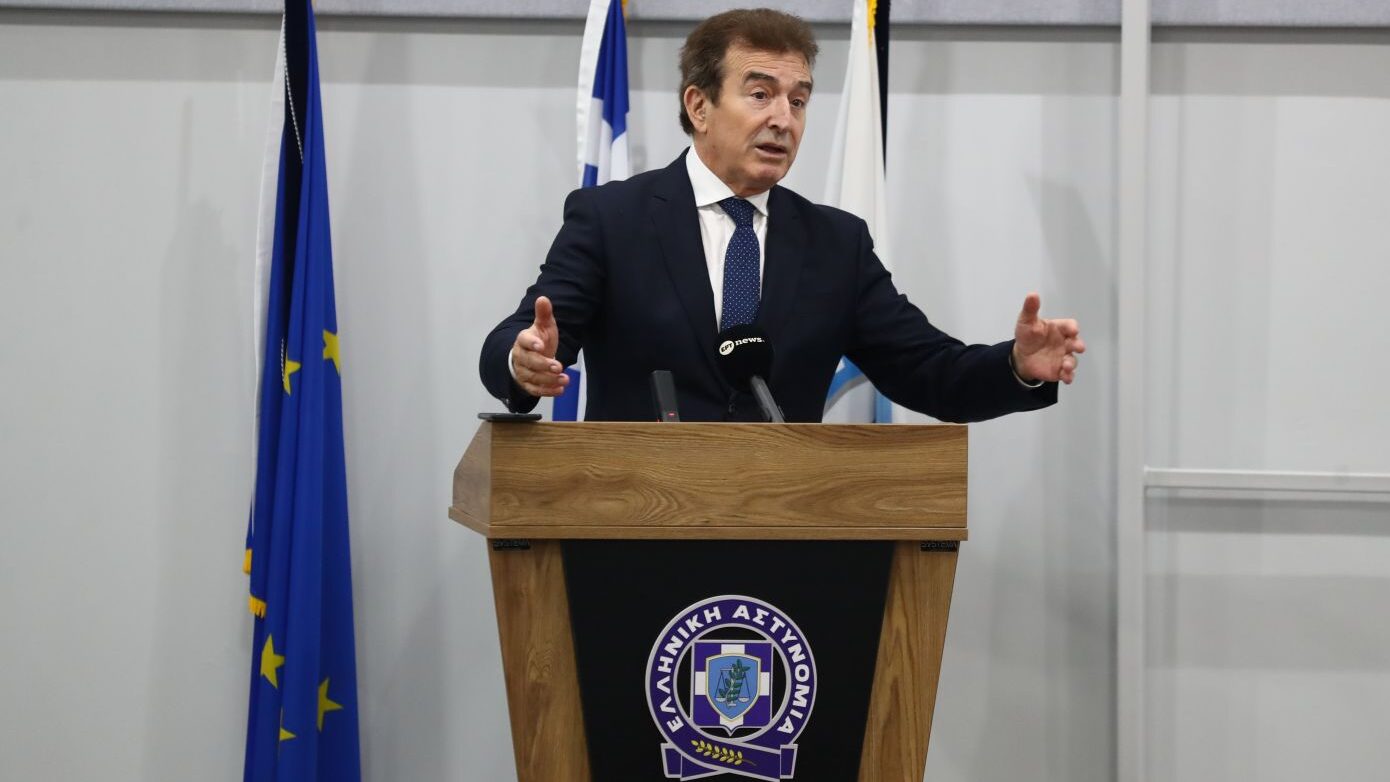 Μ. Χρυσοχοΐδης: Μέτρα για την προστασία των πολιτών από τις παράνομες υπεκμισθώσεις