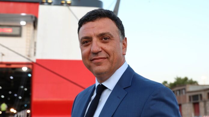Λιμάνι Ραφήνας: Ξεκίνησε ο διάλογος για την αποσυμφόρησή του, σύμφωνα με τον Β. Κικίλια