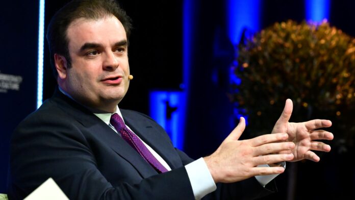 Κ. Πιερρακάκης στο ΔΝΤ: «Η Ευρώπη αντέχει στα διαδοχικά σοκ» – Εύσημα της Κ. Γκεοργκίεβα στην Ελλάδα