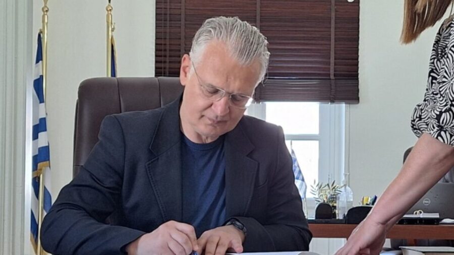 Περιφέρεια Πελοποννήσου: Πρόσκληση 2,8 εκατ. ευρώ για την ανάδειξη της Δημοτικής Αγοράς Κορίνθου
