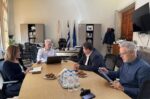 Ηράκλειο: Συνάντηση Καλοκαιρινού με τους επικεφαλής των παρατάξεων για το αεροδρόμιο «Νίκος Καζαντζάκης»