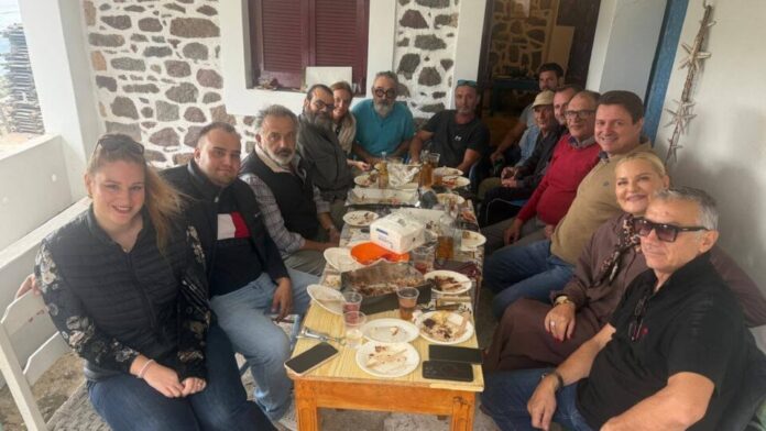 Μεγάλο Ποτάμι: Ο Δήμαρχος Τροιζηνίας-Μεθάνων επέβλεψε τις εργασίες στην πλατεία του Μεγαλοχωρίου