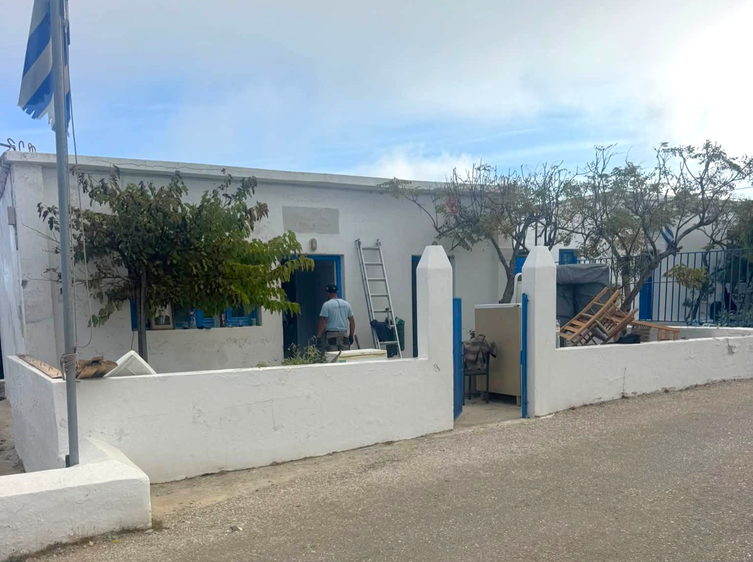 Φολέγανδρος: Σε εξέλιξη η πλήρης ανακαίνιση του πρώην Αγροτικού Ιατρείου