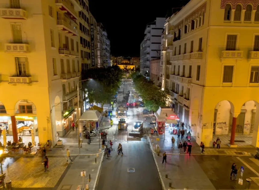 Θεσσαλονίκη: Συνεχίζονται οι ασφαλτοστρώσεις στο κέντρο – Ποιοι δρόμοι ακολουθούν τον Νοέμβριο